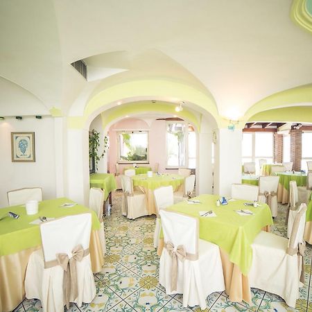 Hotel Carlo Magno Forio di Ischia 外观 照片