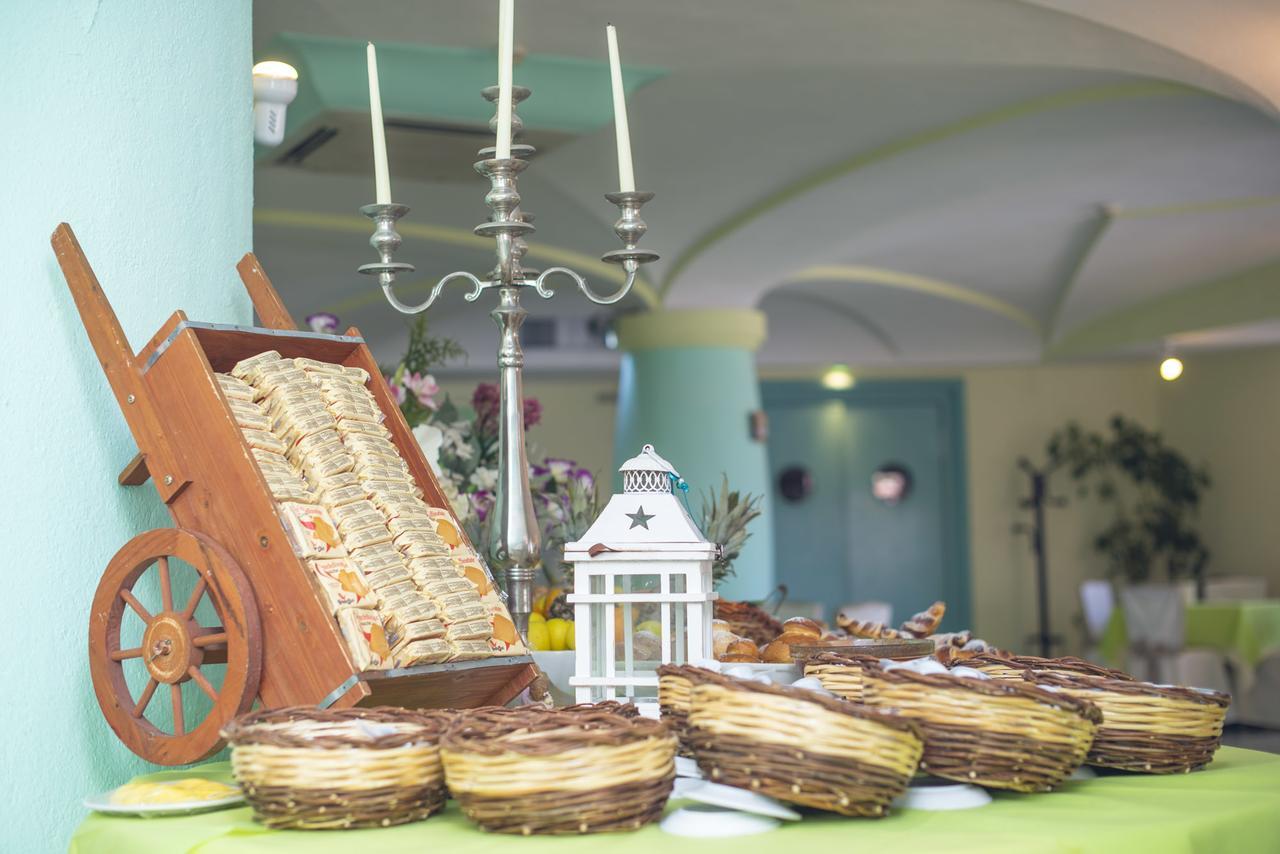 Hotel Carlo Magno Forio di Ischia 外观 照片