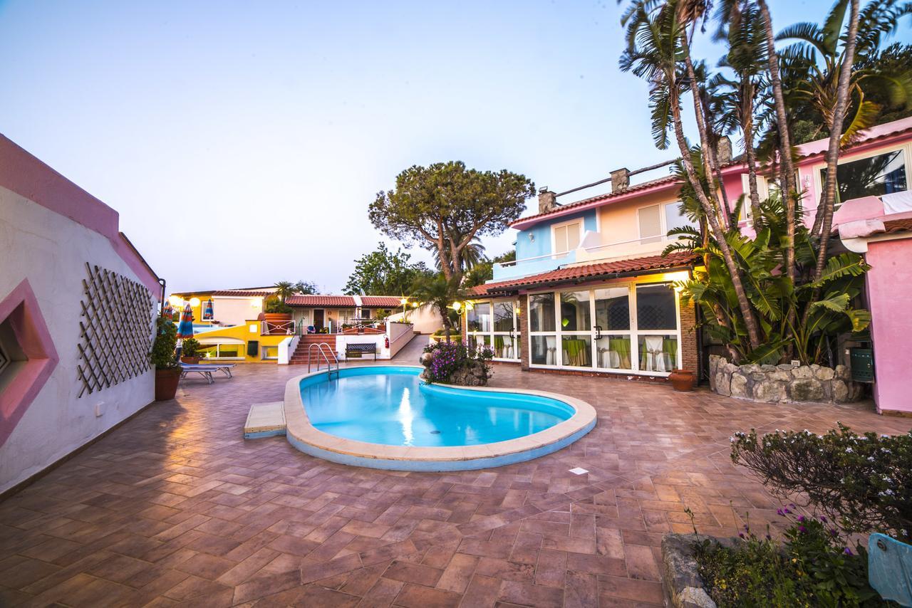 Hotel Carlo Magno Forio di Ischia 外观 照片