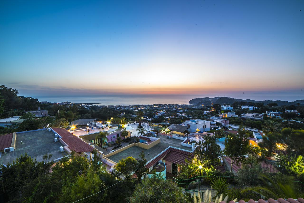 Hotel Carlo Magno Forio di Ischia 外观 照片
