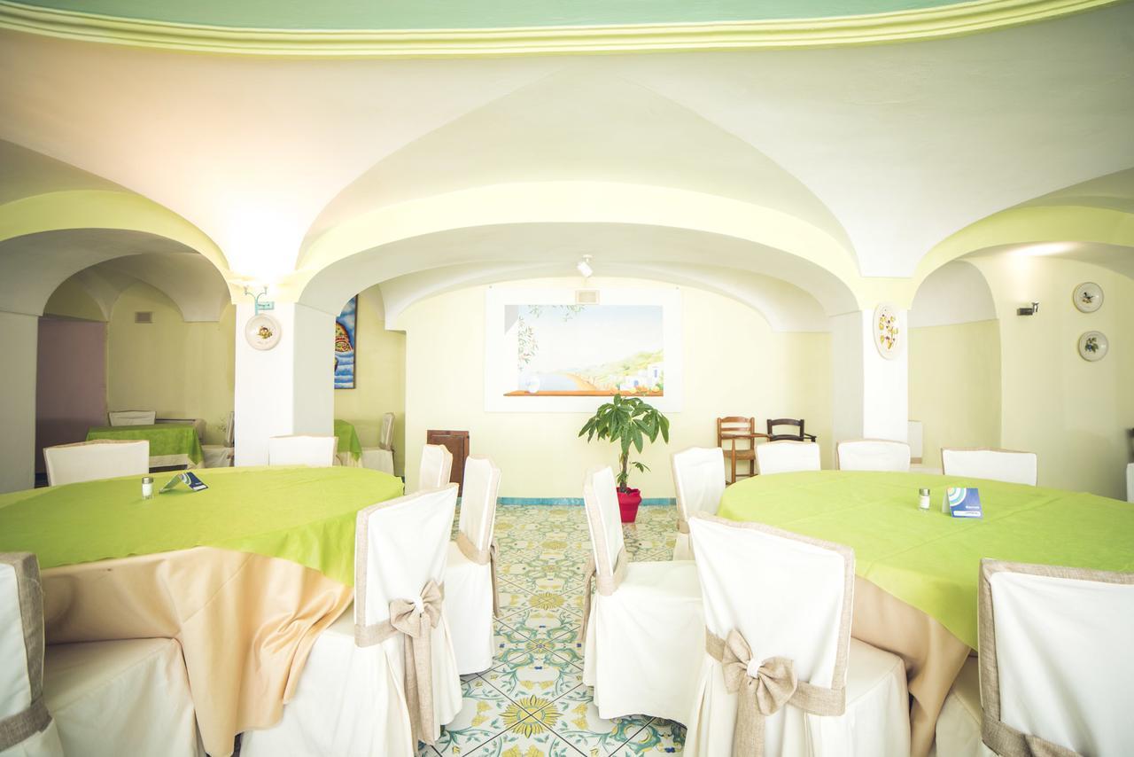 Hotel Carlo Magno Forio di Ischia 外观 照片