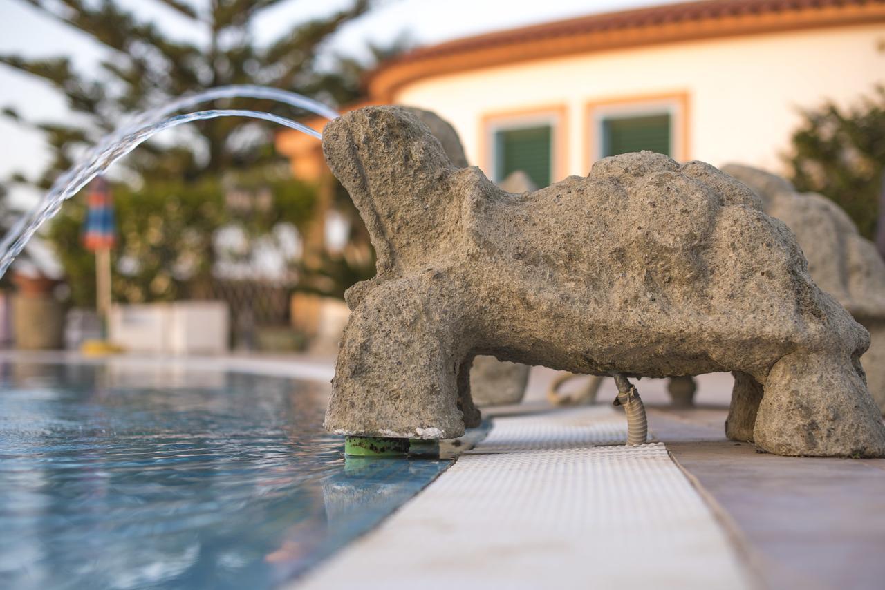 Hotel Carlo Magno Forio di Ischia 外观 照片