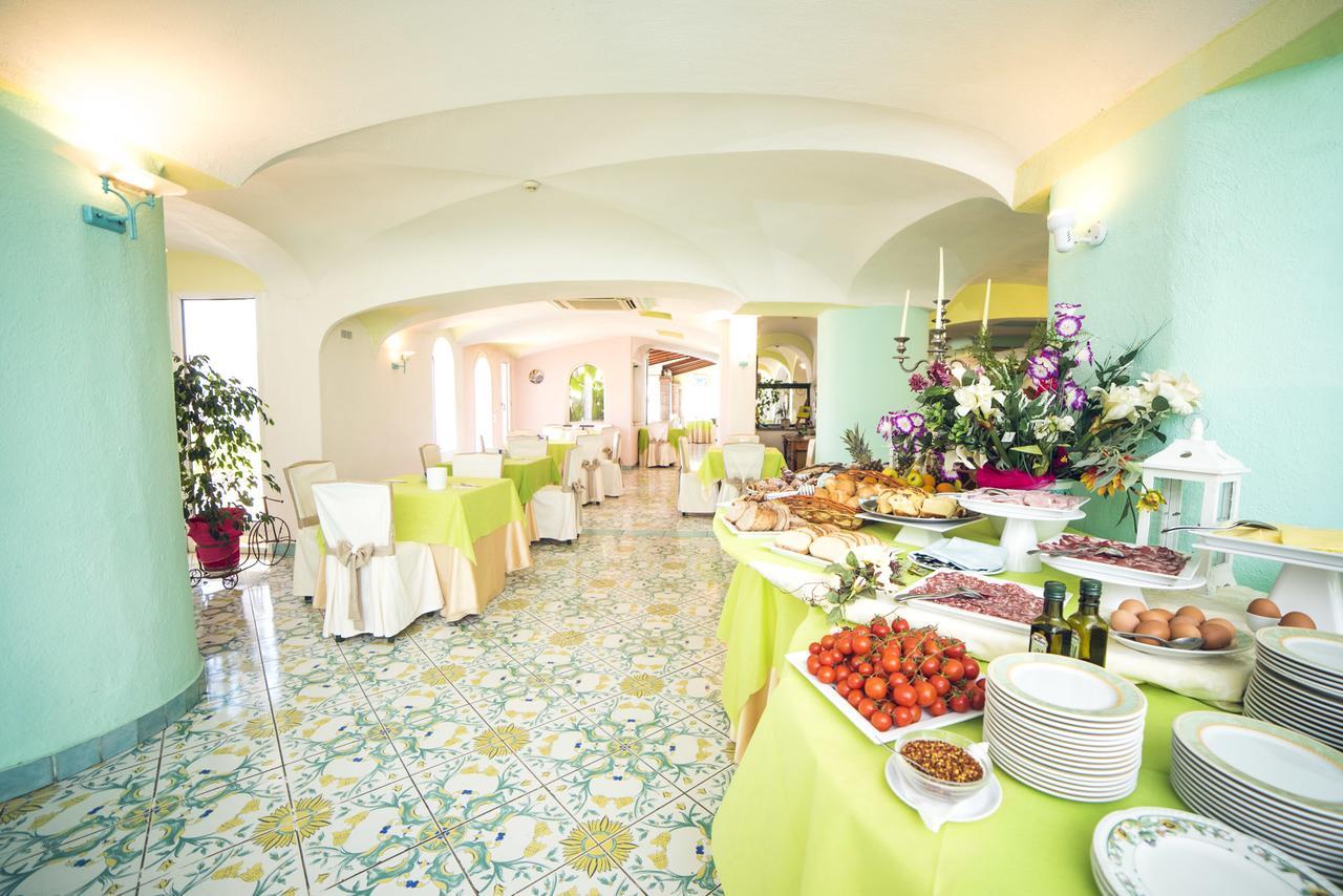 Hotel Carlo Magno Forio di Ischia 外观 照片