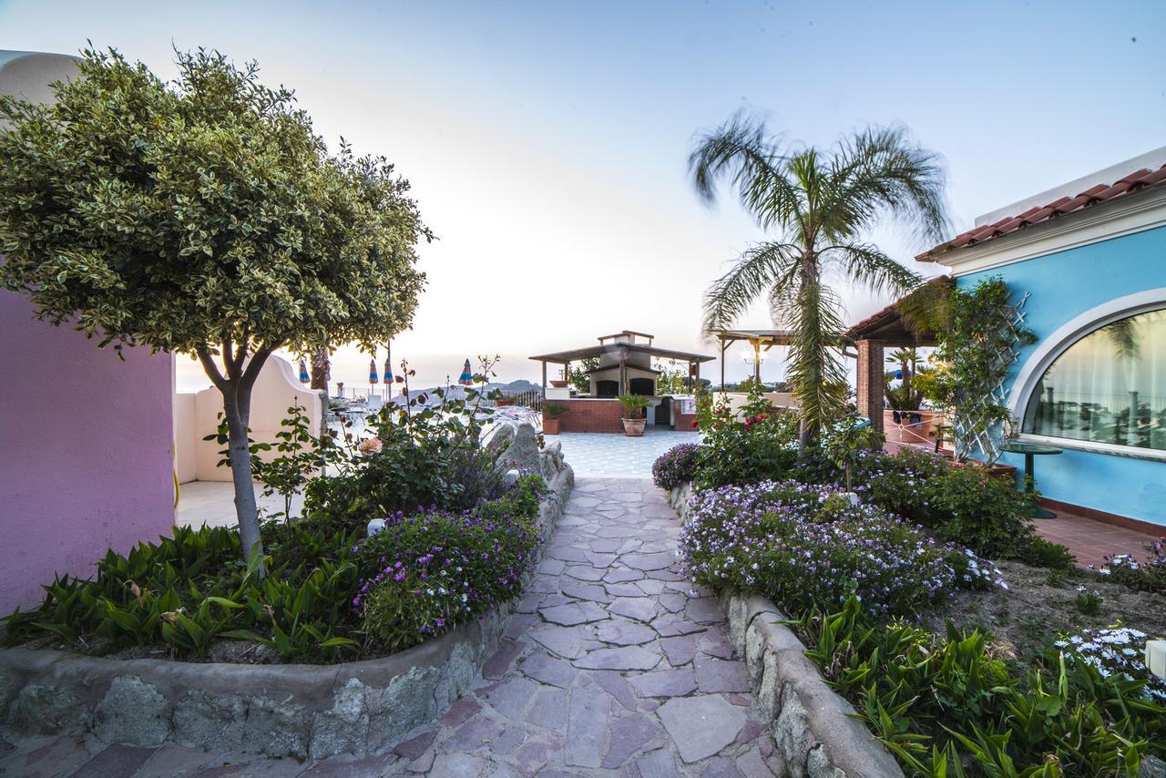 Hotel Carlo Magno Forio di Ischia 外观 照片